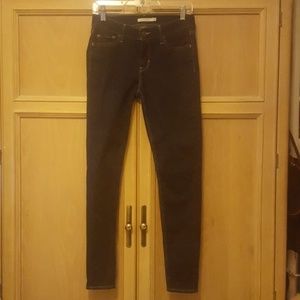 Levis 710 Super Skinny size 29